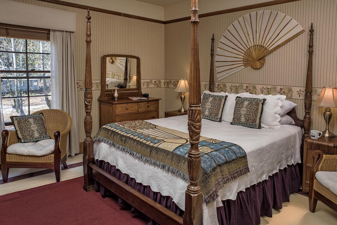 Mccloud Hotel Esterno foto