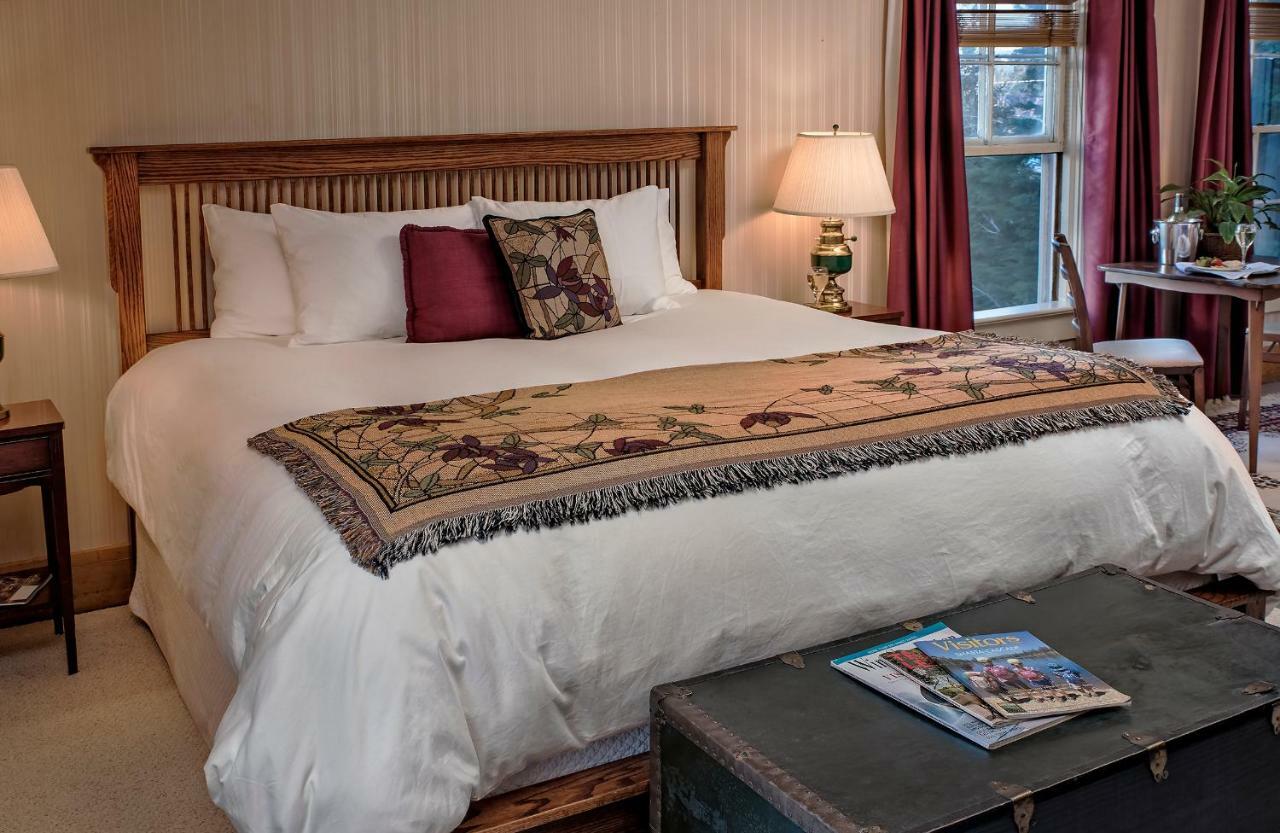 Mccloud Hotel Esterno foto